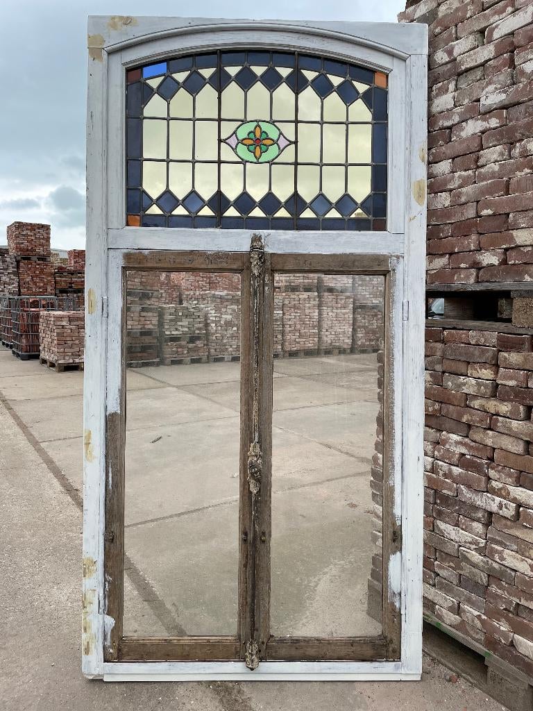 2 eiken kozijnen met glas in lood ramen 212x108.5cm