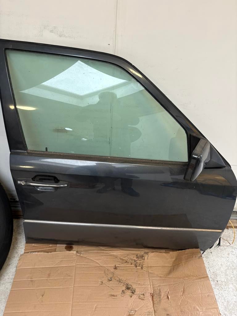 Mercedes W124 rechter voordeur portier, Ophalen, Voor, Mercedes-Benz, Deur