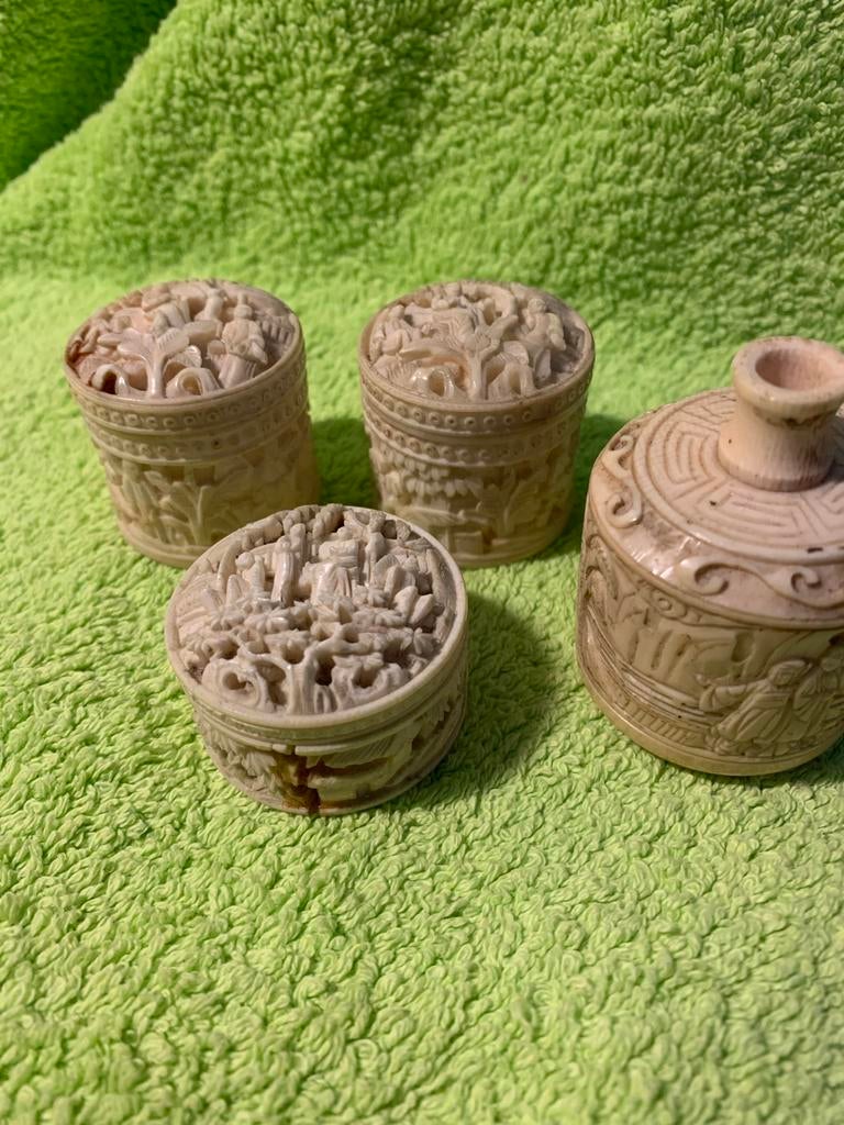 Chinees pillendoosjes, Ophalen of Verzenden