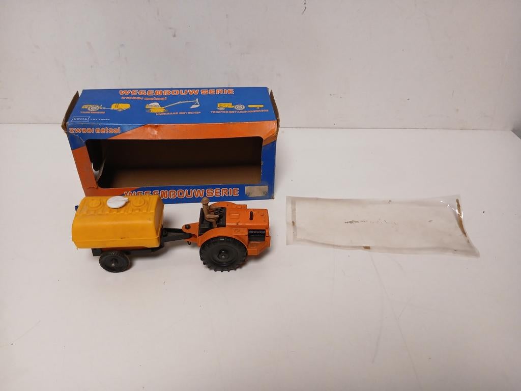 Lonestar tankwagen uitgave Hema Amsterdam met doos, Hobby en Vrije tijd, Modelauto's | Overige schalen, Zo goed als nieuw, Ophalen of Verzenden