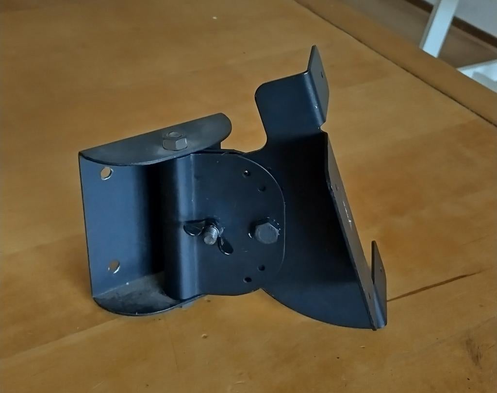 Vogels's muurbeugels voor geluidsboxen, Ophalen, Overige merken