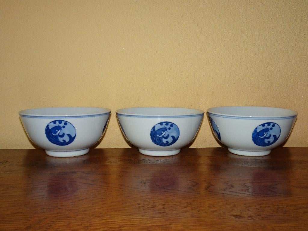 3 Chinese soep/rijstkommen met visafbeelding, Ophalen of Verzenden, Zo goed als nieuw, Kom(men), Overige stijlen