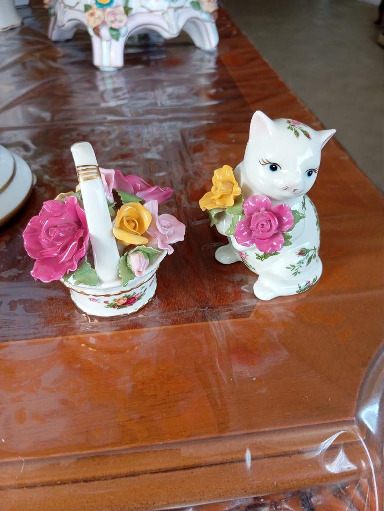 Old country roses, Ophalen of Verzenden, Figuurtje