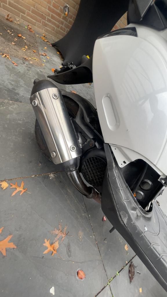 Skr 172 full malossi blok met papieren, Ophalen, Nieuw