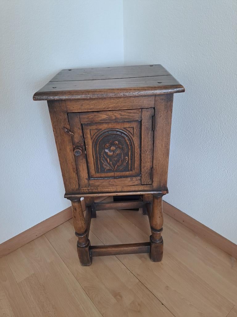 Bijzet kastje, Ophalen, Zo goed als nieuw, Minder dan 45 cm, 70 cm of meer