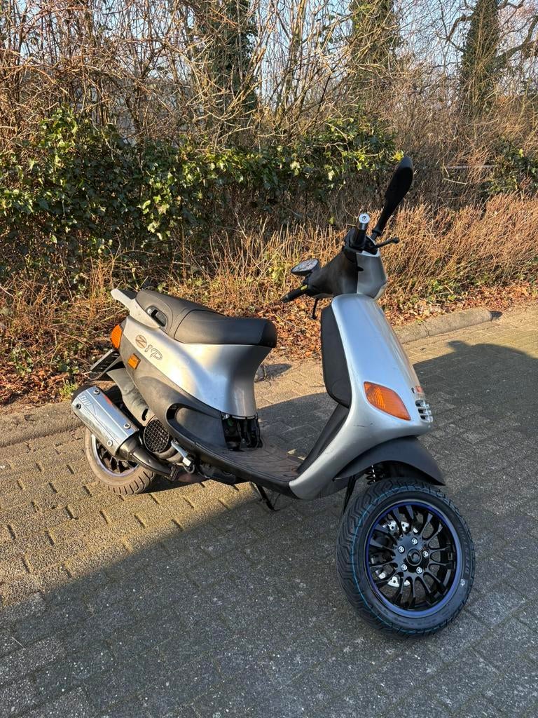 Zip type 3 172, Ophalen, Zo goed als nieuw, Tweetakt, Piaggio