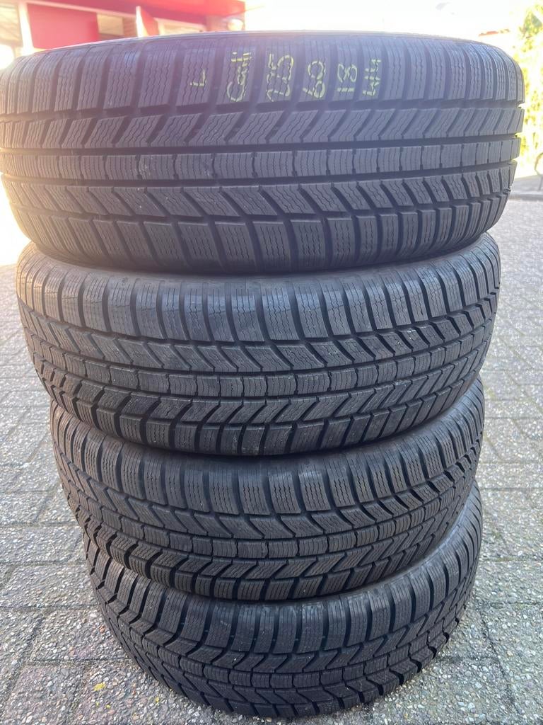 Continental Banden (nieuwe) 225/60/18, Ophalen, 18 inch, Nieuw, Band(en)