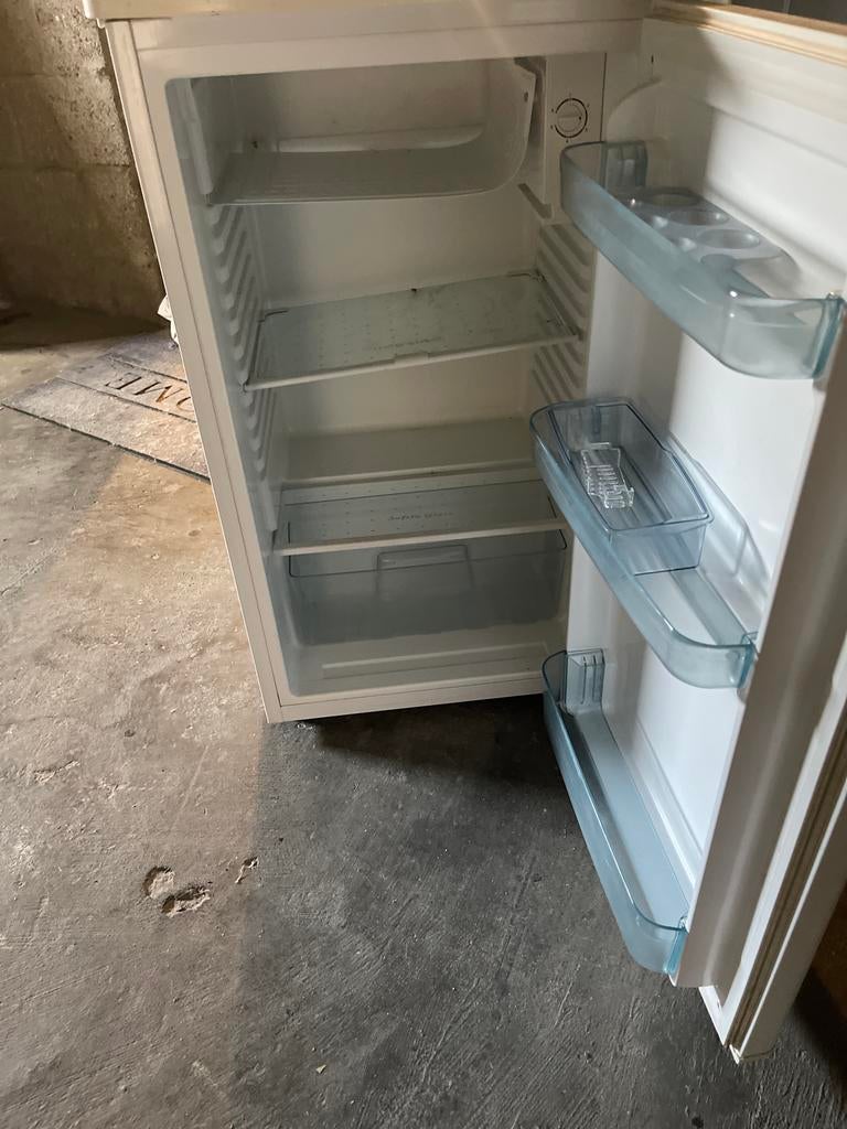 Exquisit koelkast, Witgoed en Apparatuur, Koelkasten en IJskasten, 85 tot 120 cm, Gebruikt, 100 tot 150 liter, Ophalen of Verzenden