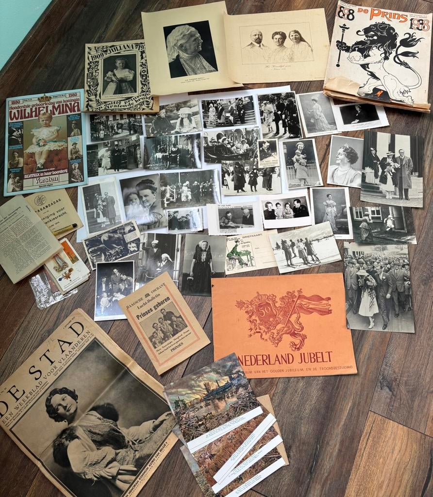 Grote archief oude documenten foto’s Kon.huis, Verzamelen, Ophalen of Verzenden, Nederland