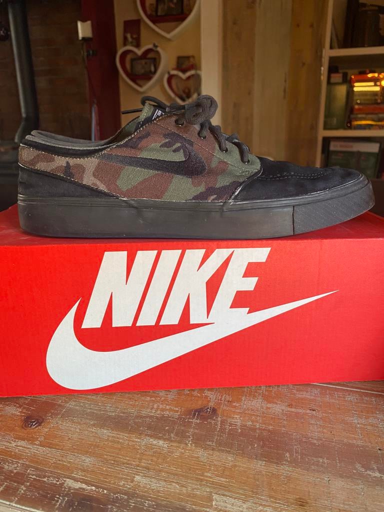 nike sb camo stefan janoski maat 42.5, Overige kleuren, Ophalen of Verzenden, Sneakers of Gympen, Zo goed als nieuw