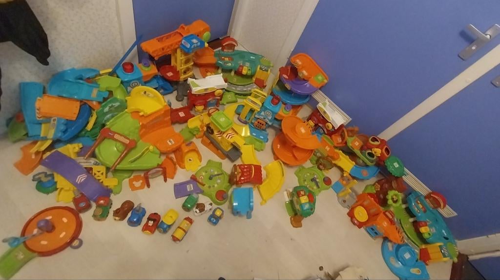 Toet toet en Zoef zoef Vtech Met opbergbox Disney, Ophalen, Zo goed als nieuw, 2 tot 4 jaar