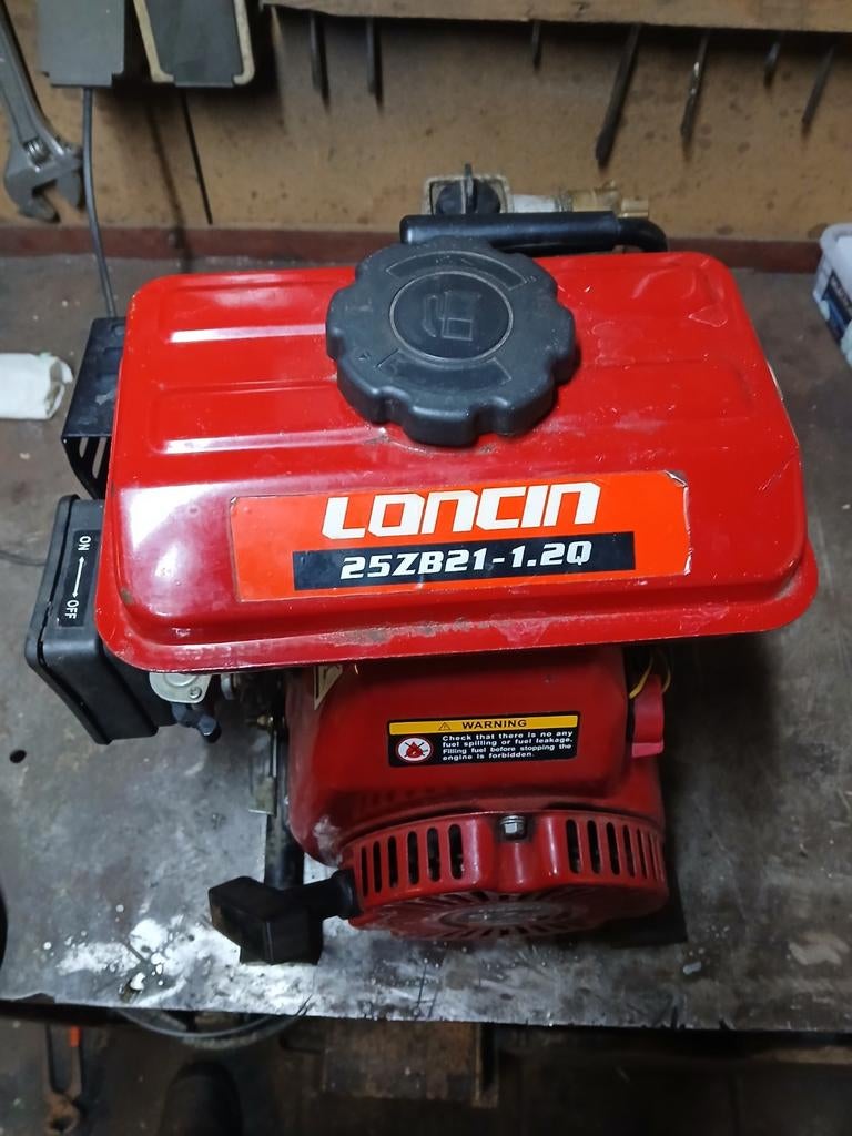 Loncin waterpomp, Doe-het-zelf en Verbouw, Motoren, Ophalen, Benzinemotor