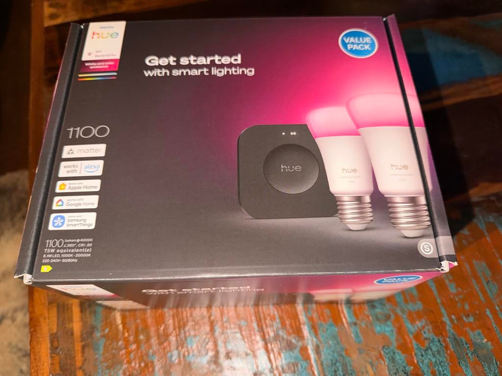 Philips Hue Starter Kit 1100 lm - Nieuw in doos bridge pro, Ophalen of Verzenden, Nieuw