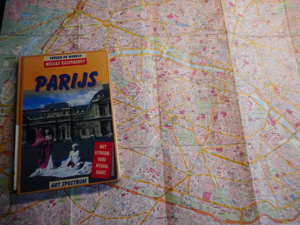 Nelles reisgids Parijs  met plattegrond Parijs, Nelles, Europa, Ophalen of Verzenden, Reisgids of -boek