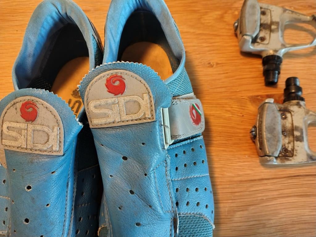 Sidi fietsschoenen met pedalen, Fietsen en Brommers, Fietsaccessoires | Fietskleding, Ophalen of Verzenden, Overige maten, Schoenen