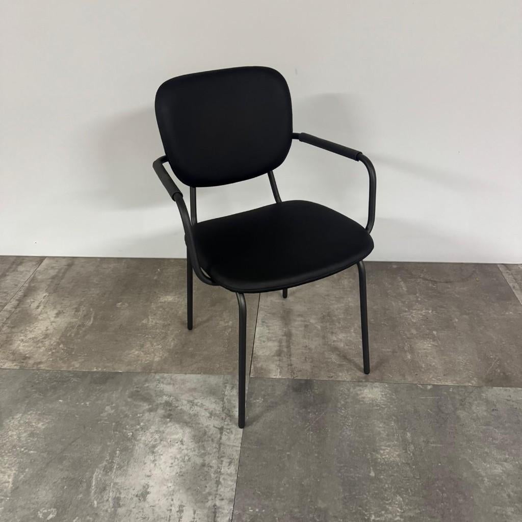 Eetkamerstoel - Bert Plantagie - Moore 2.0, Huis en Inrichting, Ophalen, Overige kleuren, Leer, Vier