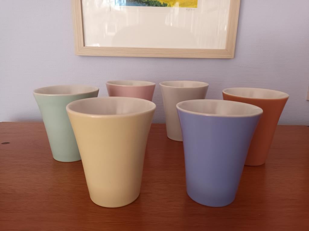 Driehoek Huizen Holland 6 pastel (melk) bekers, Ophalen of Verzenden