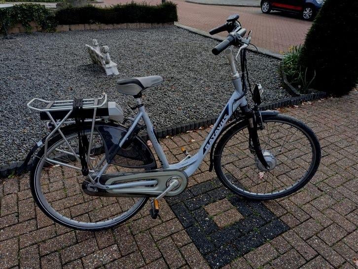 Batavus Genova Elektrische fiets. M. Rec. Gerv. Accu!, Fietsen en Brommers, Fietsen | Dames | Moederfietsen, Ophalen, Versnellingen