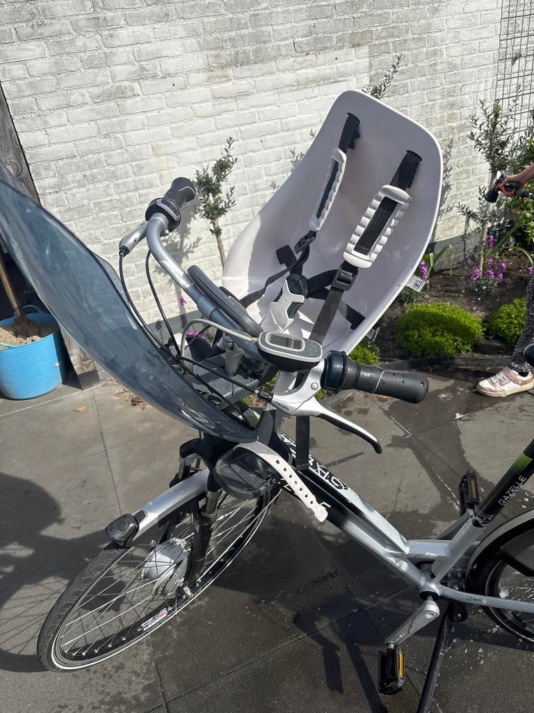 Urban Iki fietszitjes voor en achterop met windscherm, Fietsen en Brommers, Fietsaccessoires | Fietsstoeltjes, Ophalen, Gebruikt