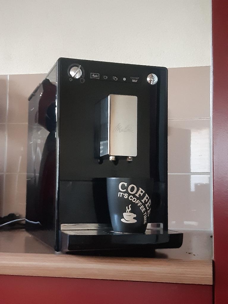 Koffiezetapparaat Melitta Solo (voor bonen), Ophalen, Afneembaar waterreservoir, Gebruikt, Koffiemachine