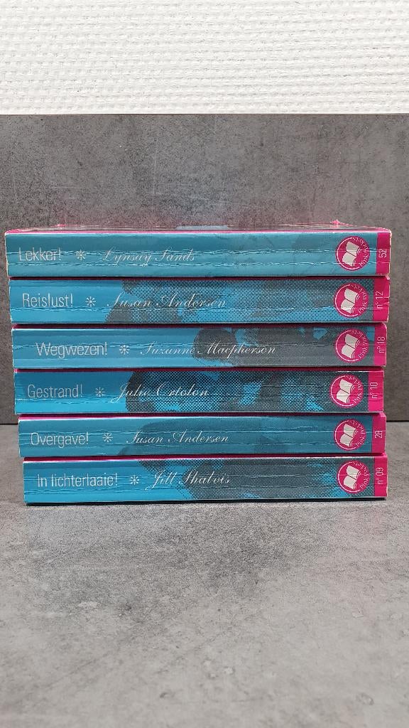 6 romans Pink Pockets, Ophalen of Verzenden, Zo goed als nieuw