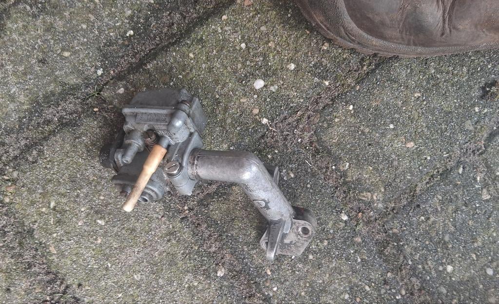 Carburateur Hercules 4, Ophalen