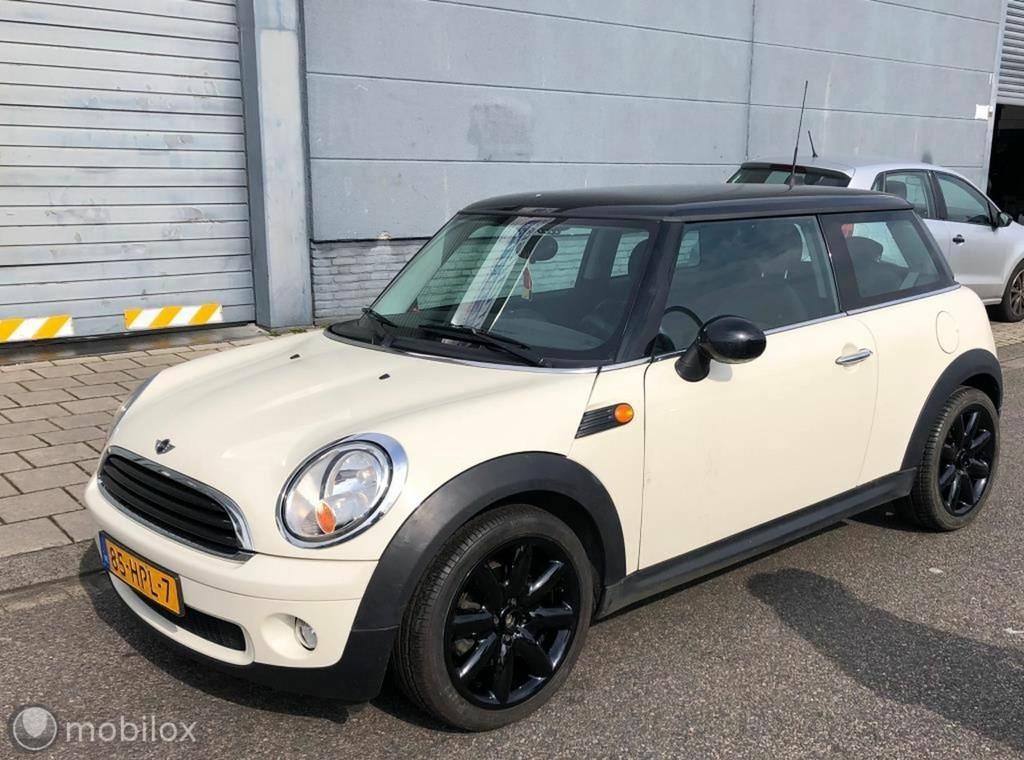 Mini Mini Cooper - 1.6 Pepper, Auto's, Mini, Voorwielaandrijving, Gebruikt, 750 kg, 4 cilinders