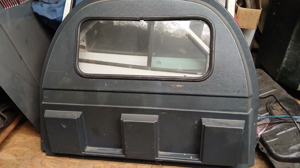 vw caddy  tussenwand, Ophalen, Gebruikt, Achterklep