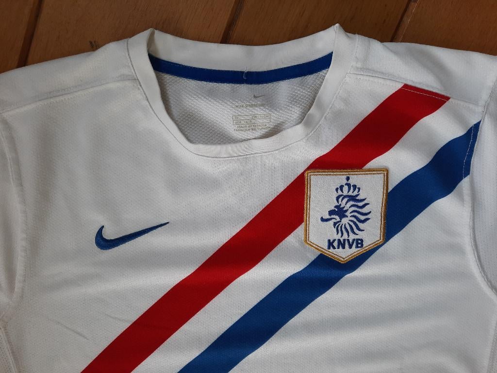 NIKE t- shirt wit rood blauw KNVB maat 158 - 170, Jongen of Meisje, Ophalen of Verzenden, Zo goed als nieuw, Shirt of Longsleeve