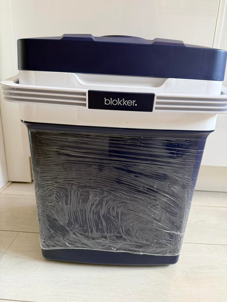 Elektrische coolbox, Ophalen, Zo goed als nieuw, Elektrisch
