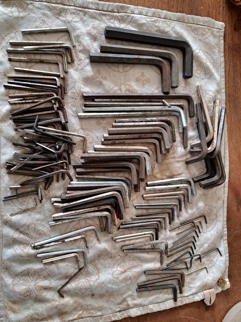 Grote partij inbussleutels - 130 stuks (1.5mm - 17mm), Doe-het-zelf en Verbouw, Gereedschap | Handgereedschap, Ophalen of Verzenden