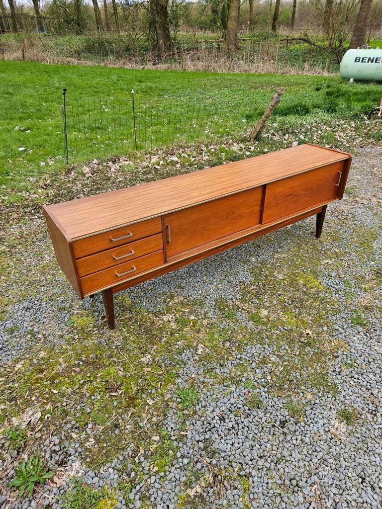 Scandinavische midcentury vintage dressoir, Huis en Inrichting, Kasten | Dressoirs, Ophalen, Gebruikt, 25 tot 50 cm, 150 tot 200 cm