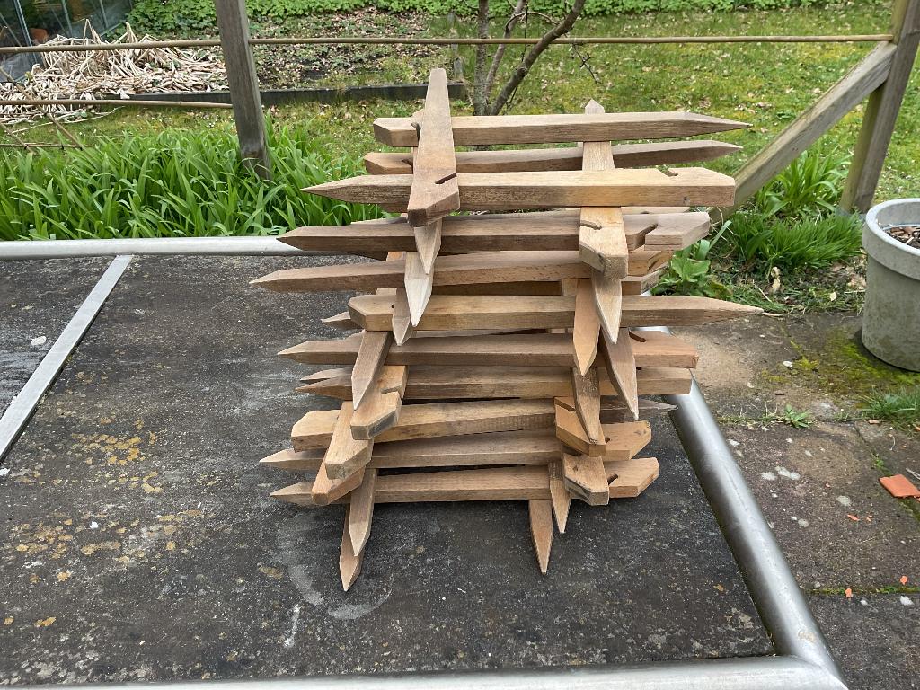 Houten haringen van beukenhout, 40 cm, 37 stuks, Ophalen, Zo goed als nieuw