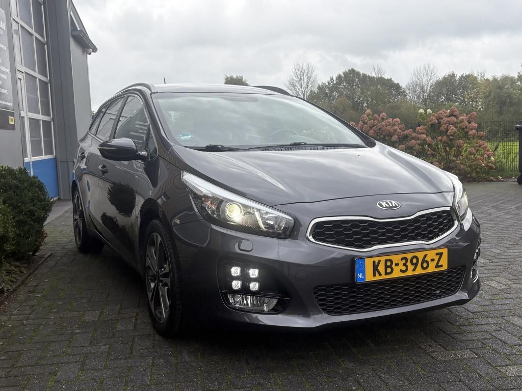 Kia cee'd Sportswagon 1.0 T-GDi GT-Line CAMERA-STOELVWRMNG-L, Keurmerk '100% Onderhouden', Gebruikt, Euro 6, Origineel Nederlands
