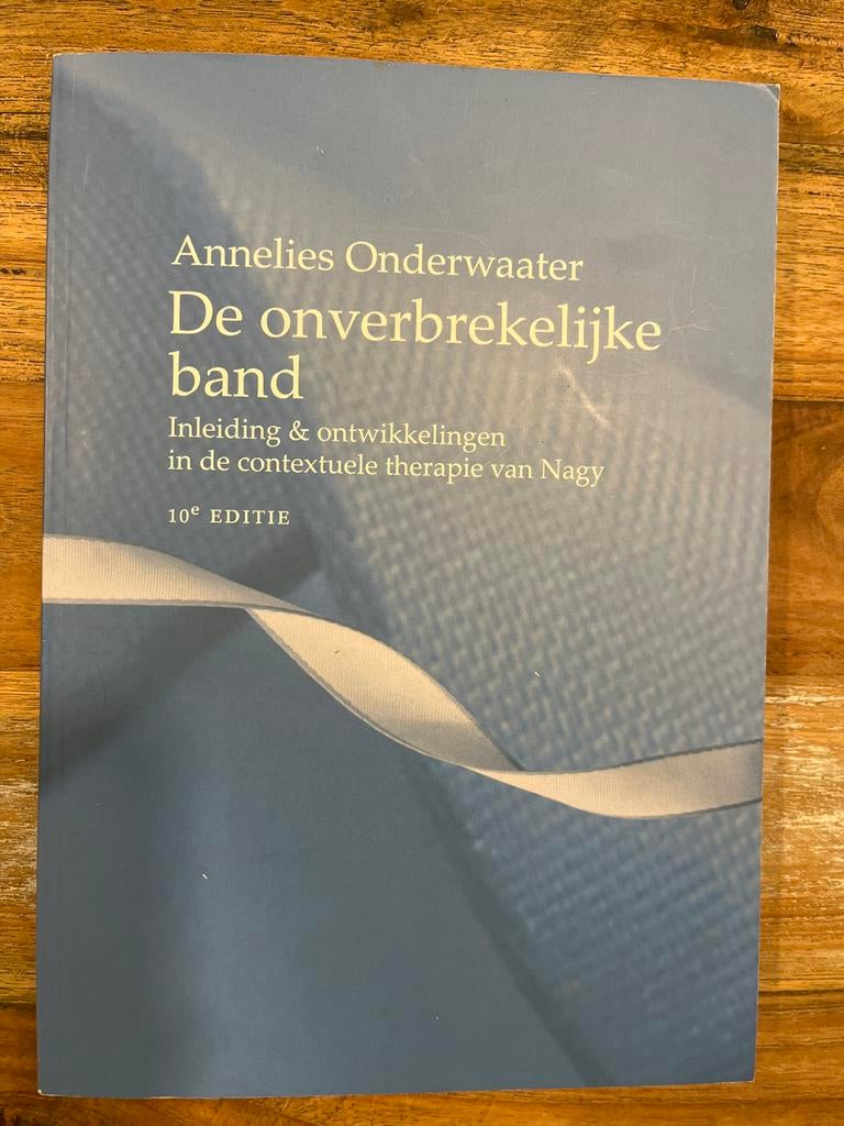 De onverbrekelijke band - Annelies Onderwaater (10e editie), Boeken, Ophalen of Verzenden, Gamma, Gelezen, HBO