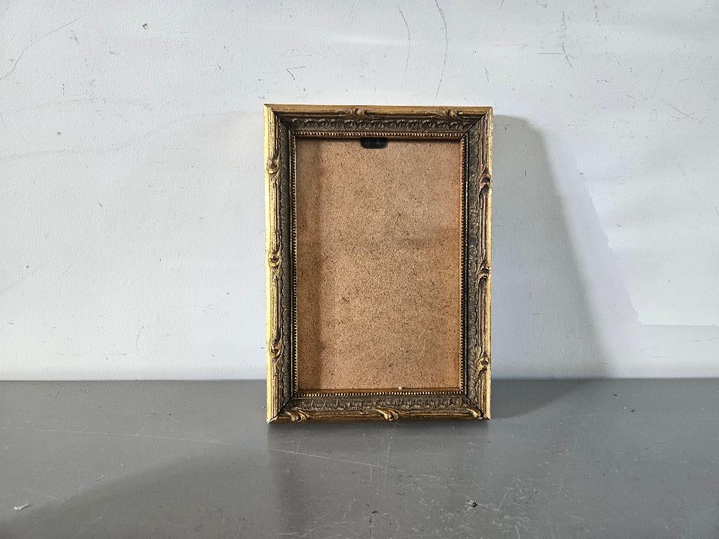 Gouden fotolijst, Huis en Inrichting, Woonaccessoires | Lijsten, Ophalen of Verzenden, Metaal of Aluminium, Minder dan 50 cm, Minder dan 50 cm