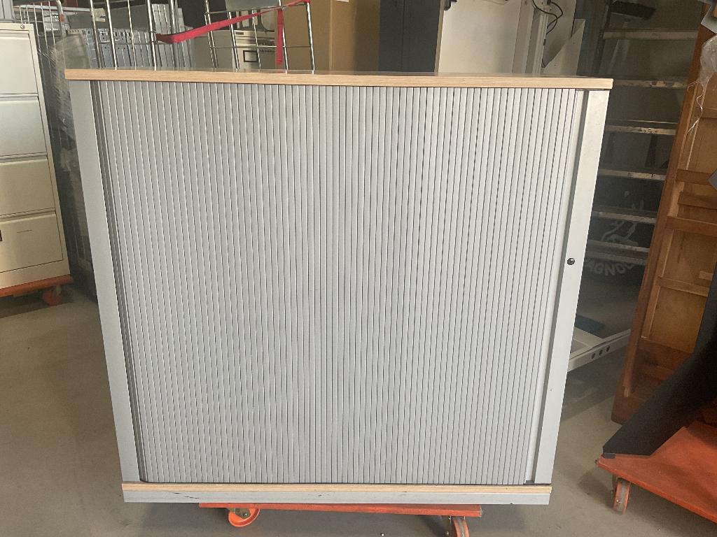 Steelcase Werndl roldeurkast, Ophalen