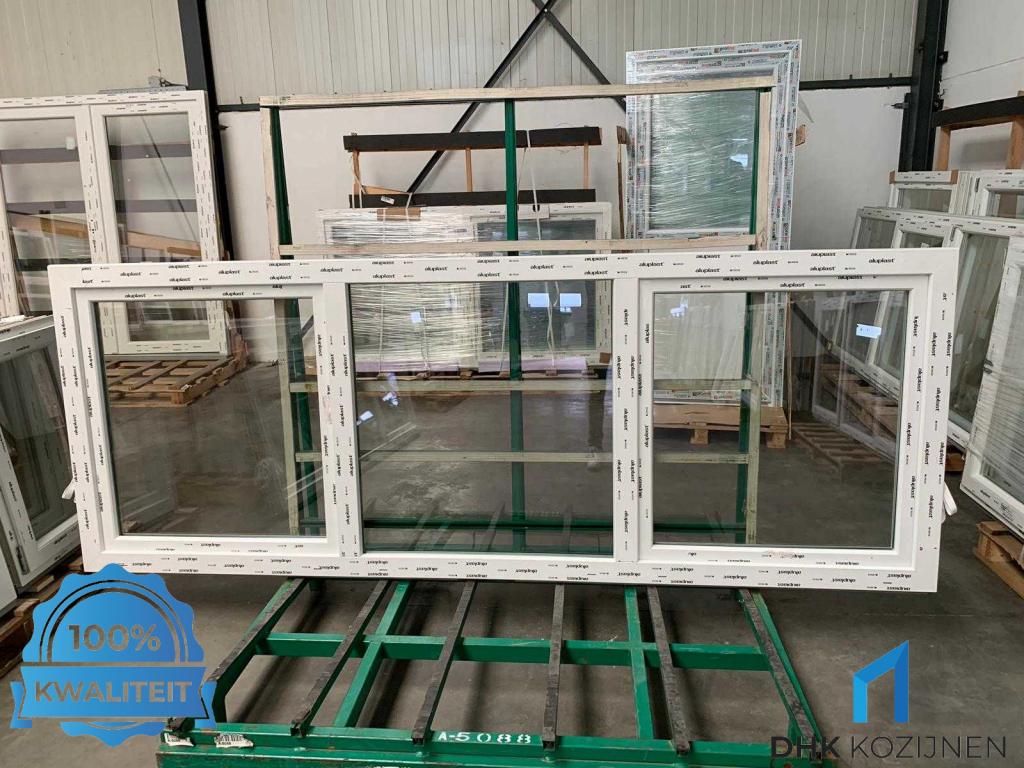 Kunststof Kozijn 300x110 Direct uit Voorraad leverbaar