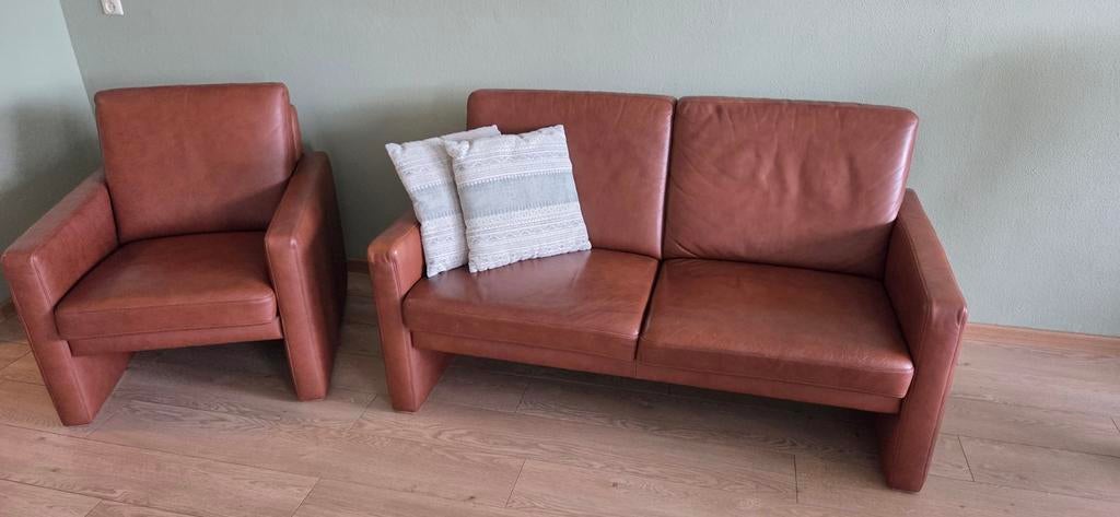 2-zits lederen bank en bijpassende fauteuil - bruinrood, Ophalen, Tweepersoons, Leer, Zo goed als nieuw