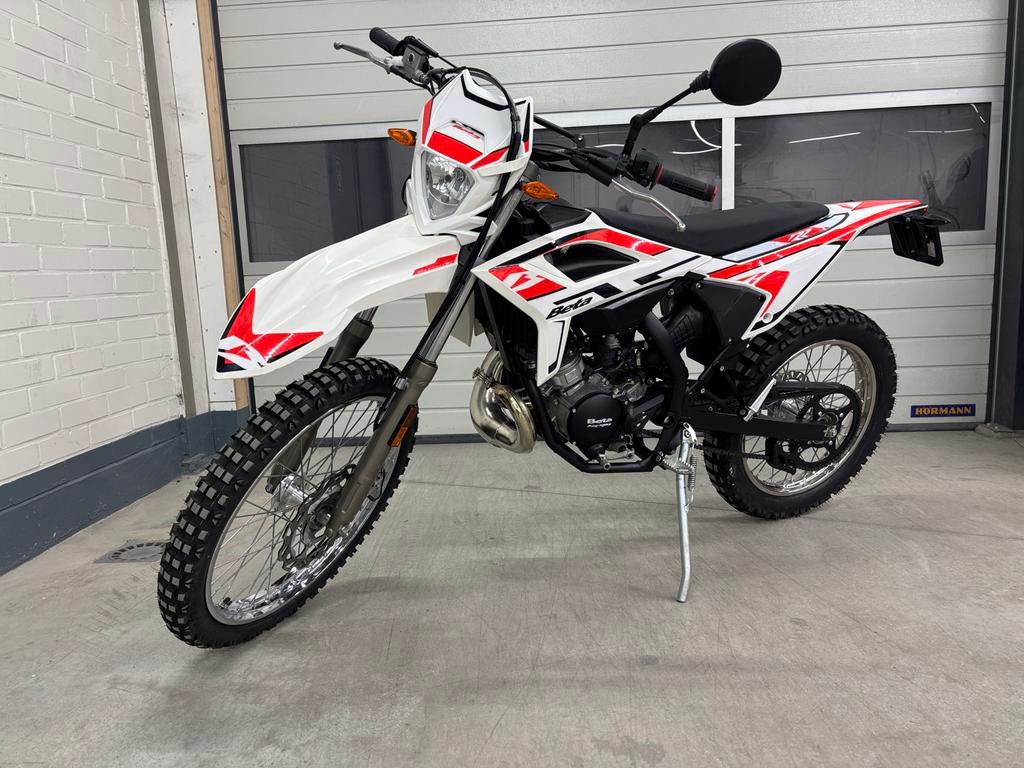 Beta RR 50 Enduro - nieuw staat km 966, 6 versnellingen, Maximaal 45 km/u, Zo goed als nieuw, 49 cc