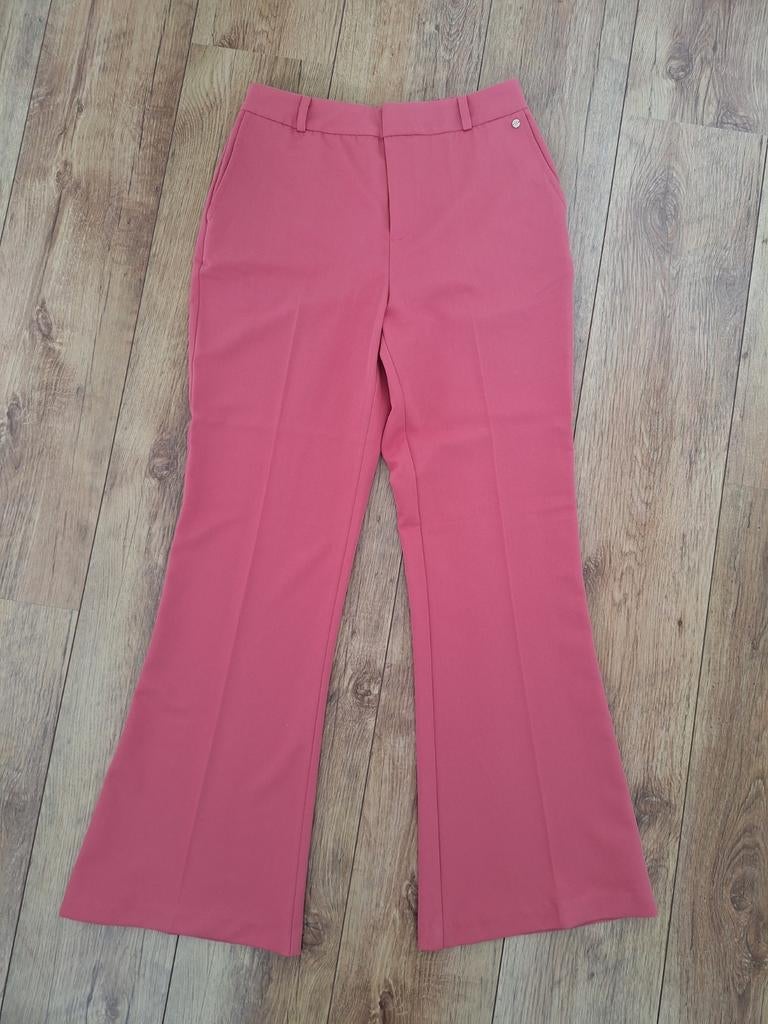 Koraalrode flared broek Costes maat S, Kleding | Dames, Nieuw, Ophalen of Verzenden, Costes, Maat 36 (S)