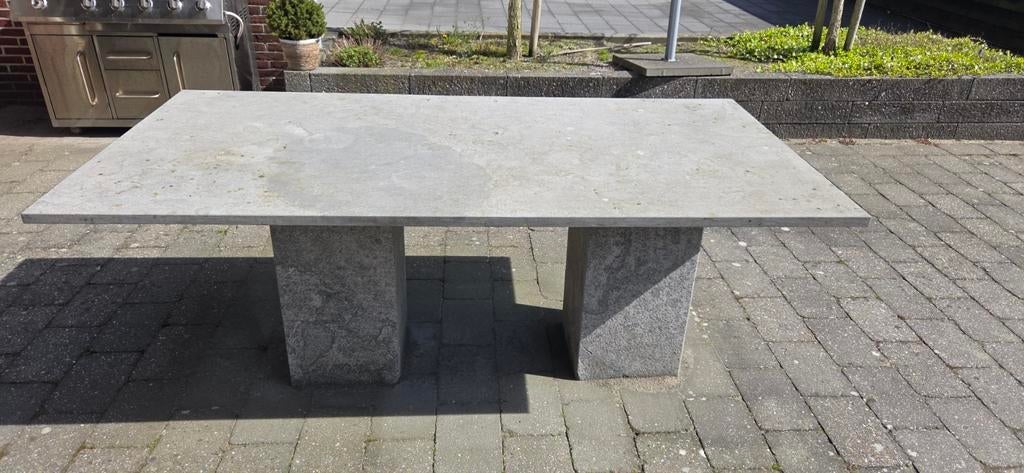 Stenen buiten tafel 200x100x75cm, Tuin en Terras, Tuintafels, Ophalen, Rechthoekig, Overige materialen
