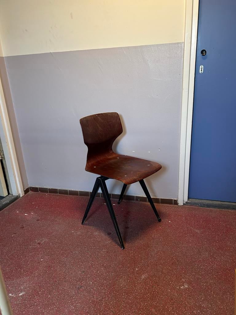 Vintage houten stoel - Goede staat- GRATIS !, Ophalen, Gebruikt, Bruin, Eén