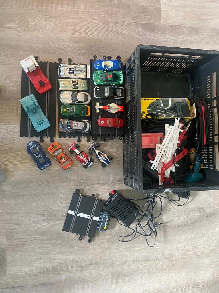 Scalectrix racebaan met heel veel auto's., Ophalen of Verzenden, Elektrisch, Overige merken