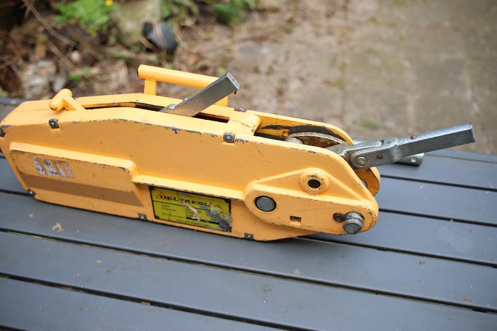 staaldraad takel 3200kg merk Deltafor type DPH-32, Ophalen, Gebruikt, Handmatig