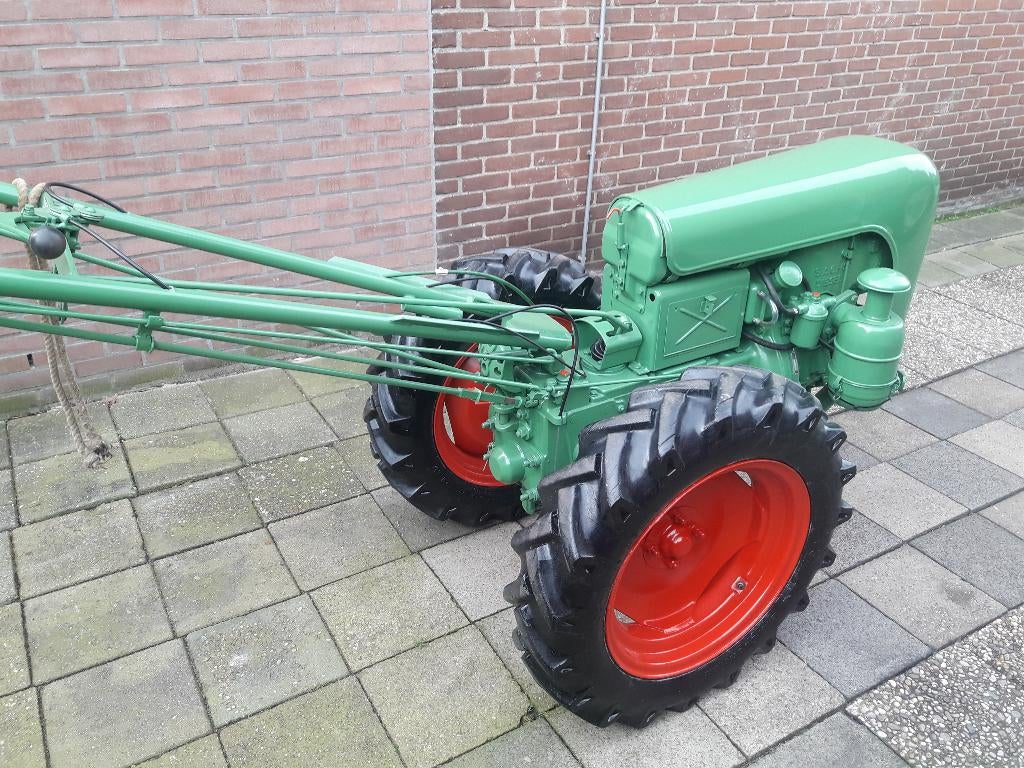 TWEEWIEL HOLDER E 12, Ophalen, Gebruikt