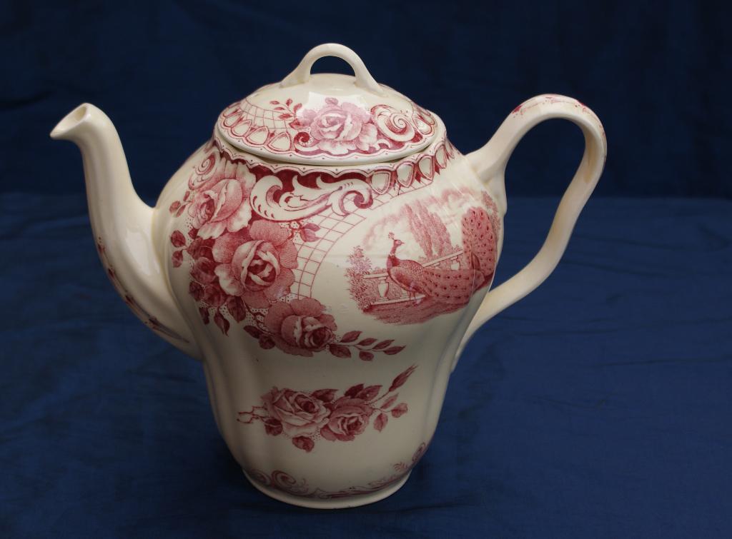 Société Céramique Maestricht Peacock Antieke Koffiepot, Ophalen