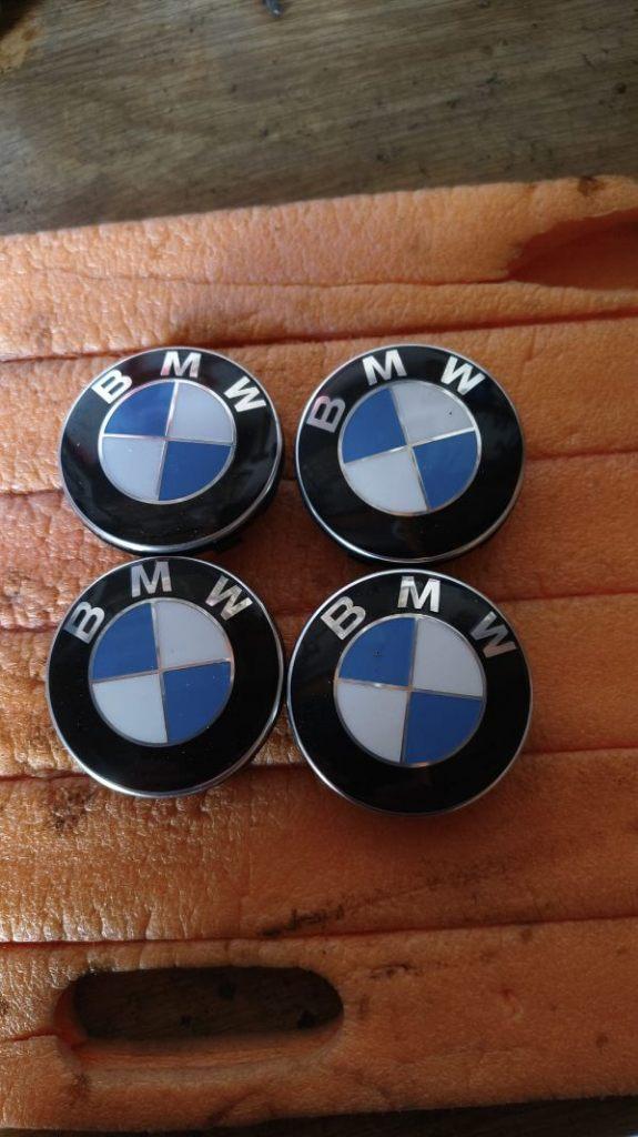 naafdoppen  bmw   68mm vaststaand in  nieuwstaat!!!!!!!, Auto diversen, Wieldoppen, Ophalen of Verzenden, Zo goed als nieuw