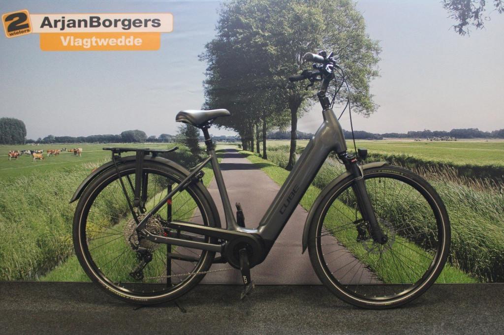 Cube Supreme Sport EXC 625Wh Dames Antraciet metallic 54cm 2, Gebruikt, -, - 0
-, NL, 51 tot 55 cm