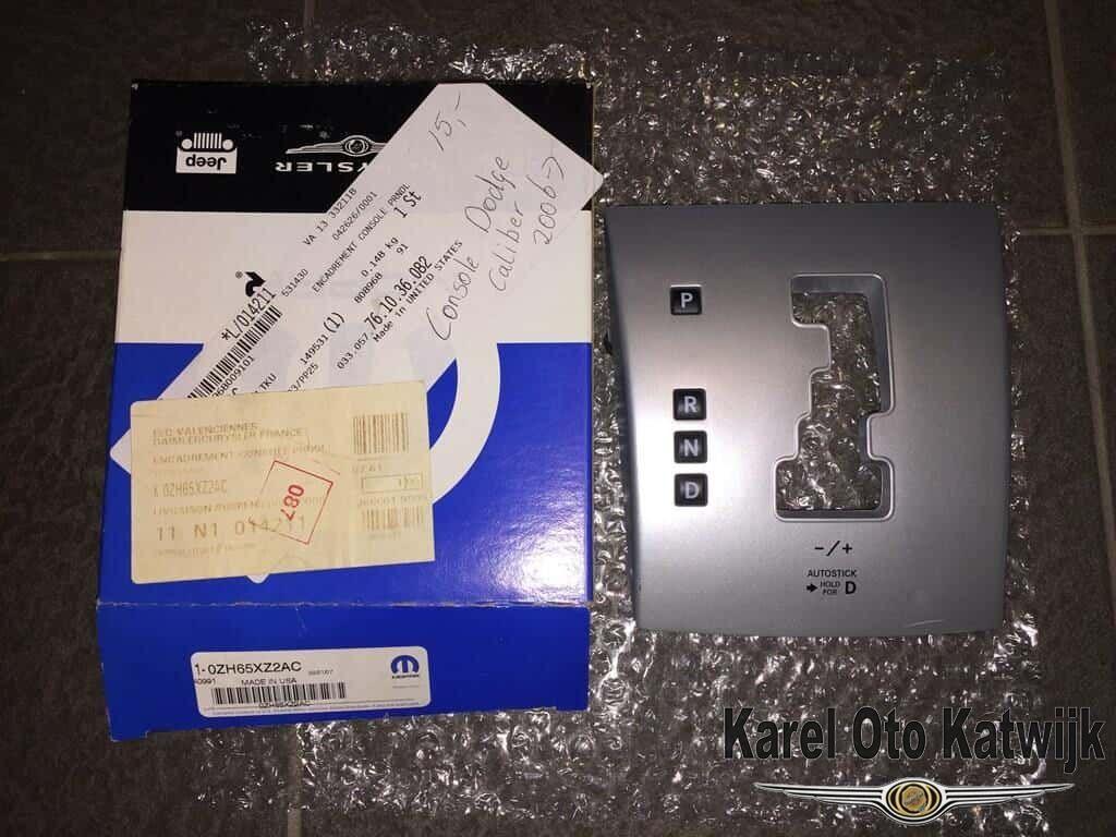 Console Doge Caliber, Auto-onderdelen, Dashboard en Schakelaars, -, -, Nieuw, Ophalen of Verzenden